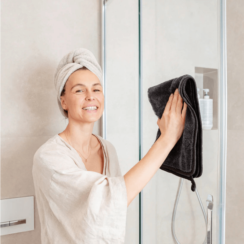 PureNest™ Streak-Free Drying Towel